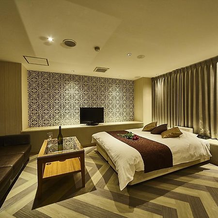 Hotel Swing Kobe (Adults Only) מראה חיצוני תמונה